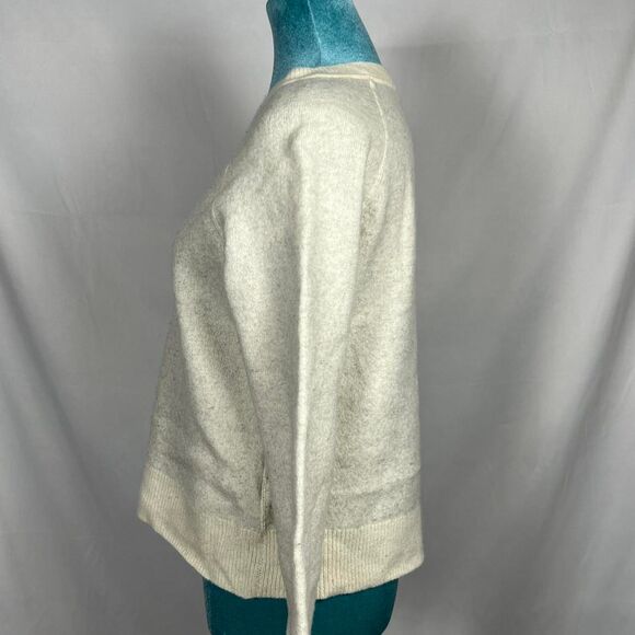 J. Crew 100% Cashmere Crewneck Sweater (Size L) - Picture 2 of 6